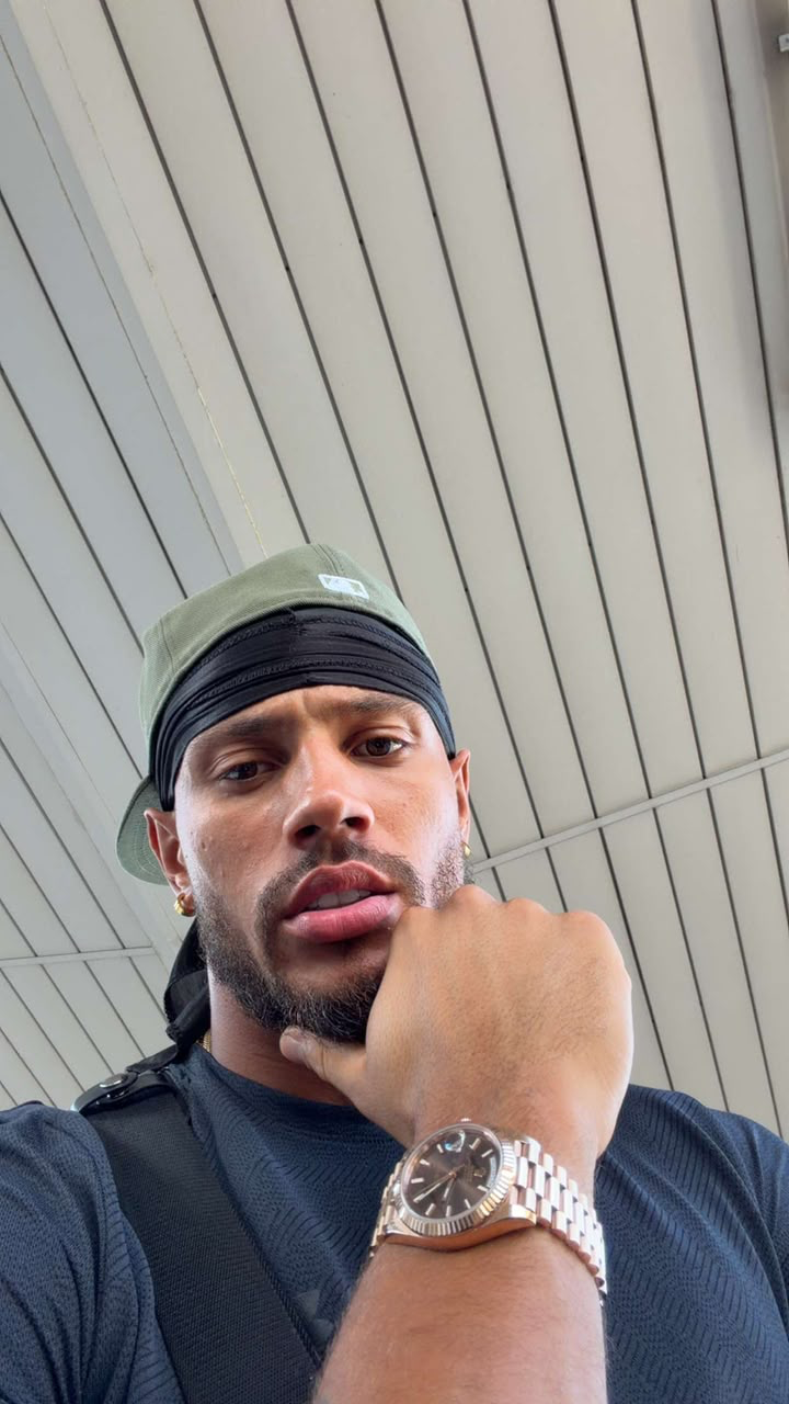 Maduka Emil Okoye casual selfie